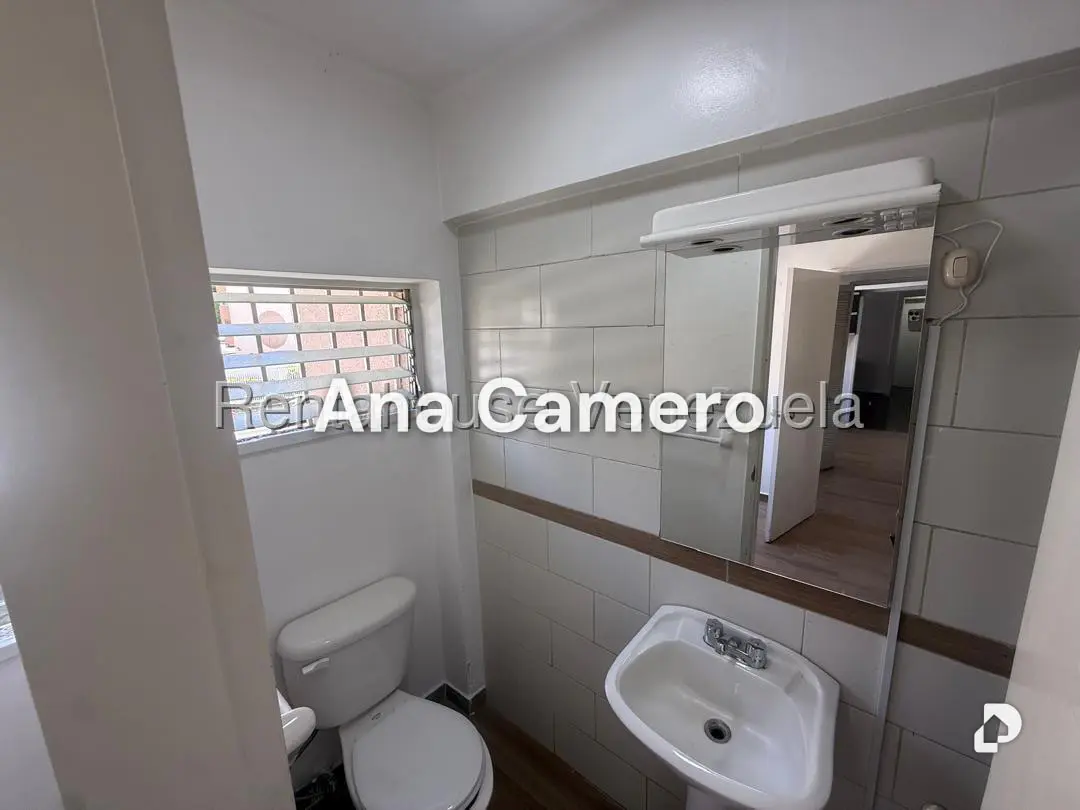 Apartamento en Santa Rosa de Lima, Caracas – 16