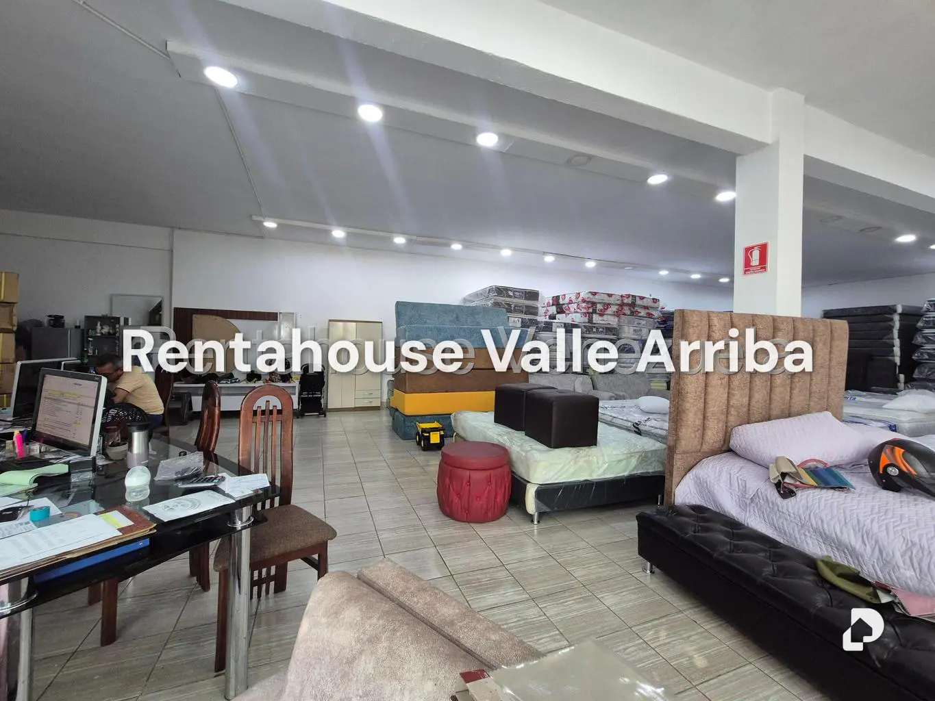 Local comercial en La Trinidad, Caracas – 8