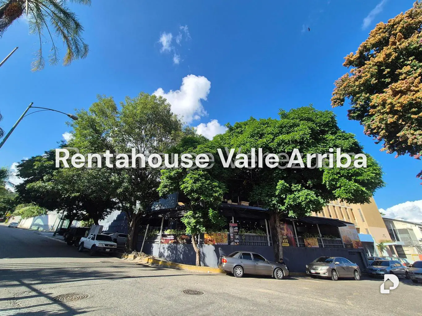 Local comercial en La Trinidad, Caracas – 2