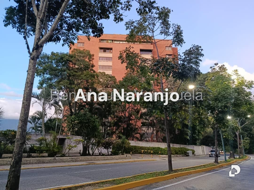 Apartamento en Los Naranjos (del Cafetal), Caracas – 26