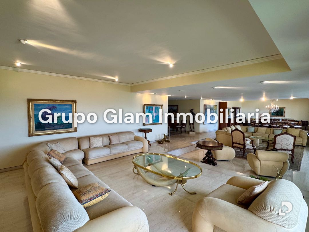 Apartamento en Altamira, Caracas – 11