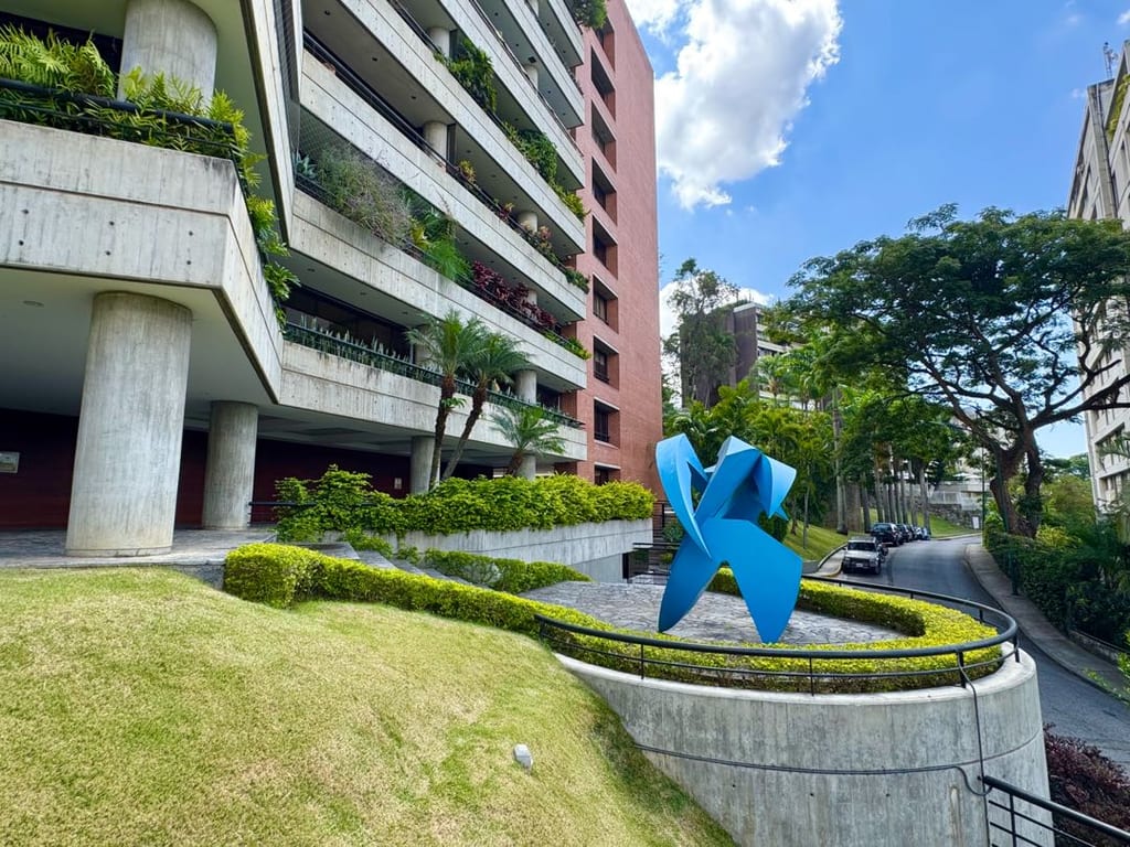 Apartamento en Altamira, Caracas - 1