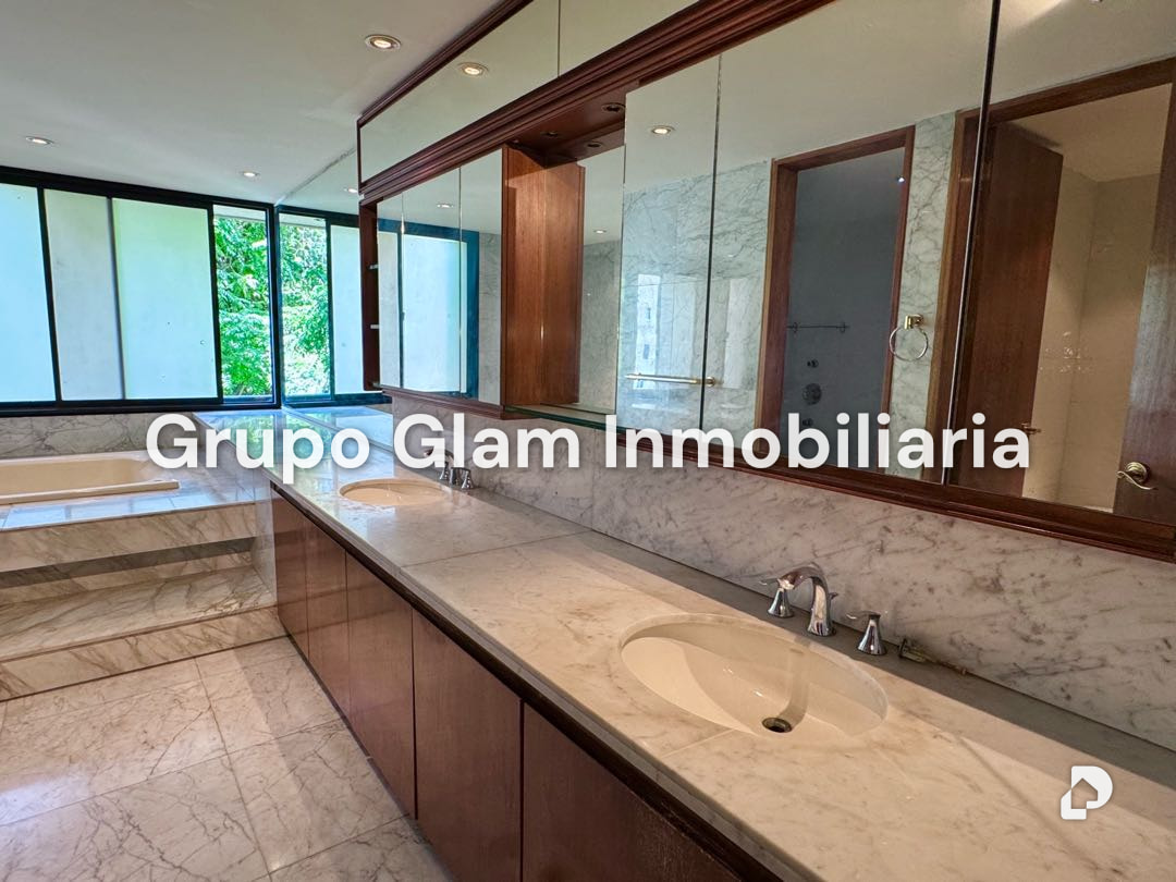 Apartamento en Altamira, Caracas – 24