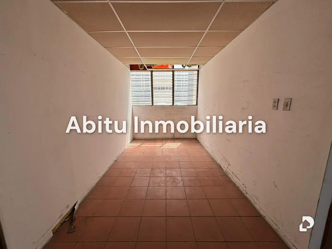 Local comercial en Palo Verde, Caracas – 5