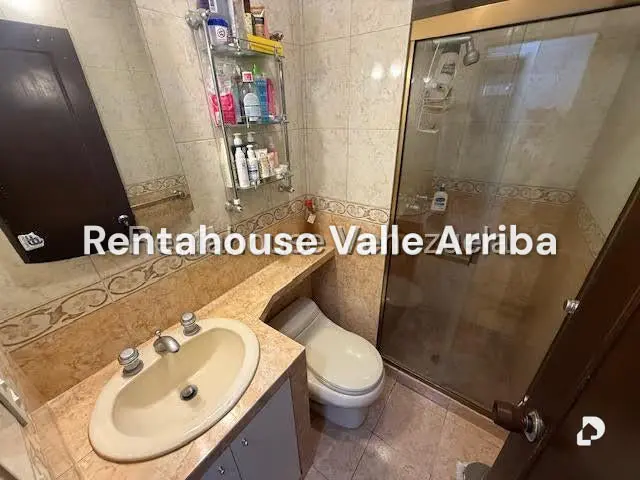 Apartamento en Los Naranjos (del Cafetal), Caracas – 16