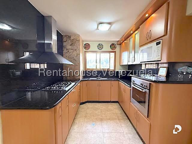 Apartamento en Los Naranjos (del Cafetal), Caracas – 11