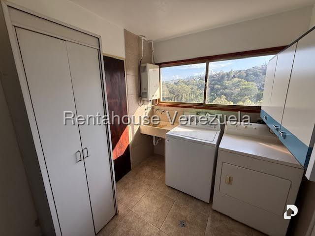 Apartamento en Los Naranjos (del Cafetal), Caracas – 12