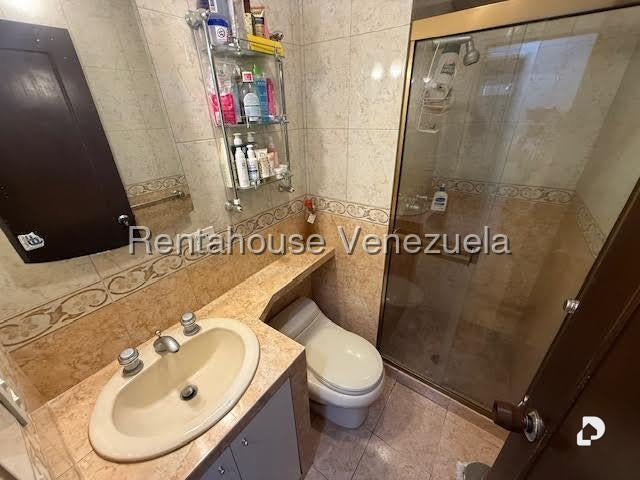 Apartamento en Los Naranjos (del Cafetal), Caracas – 16