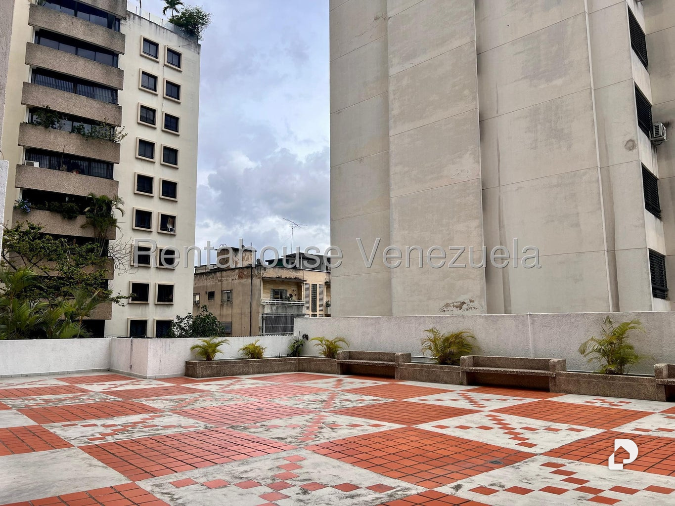 Apartamento en San Bernardino, Caracas – 29