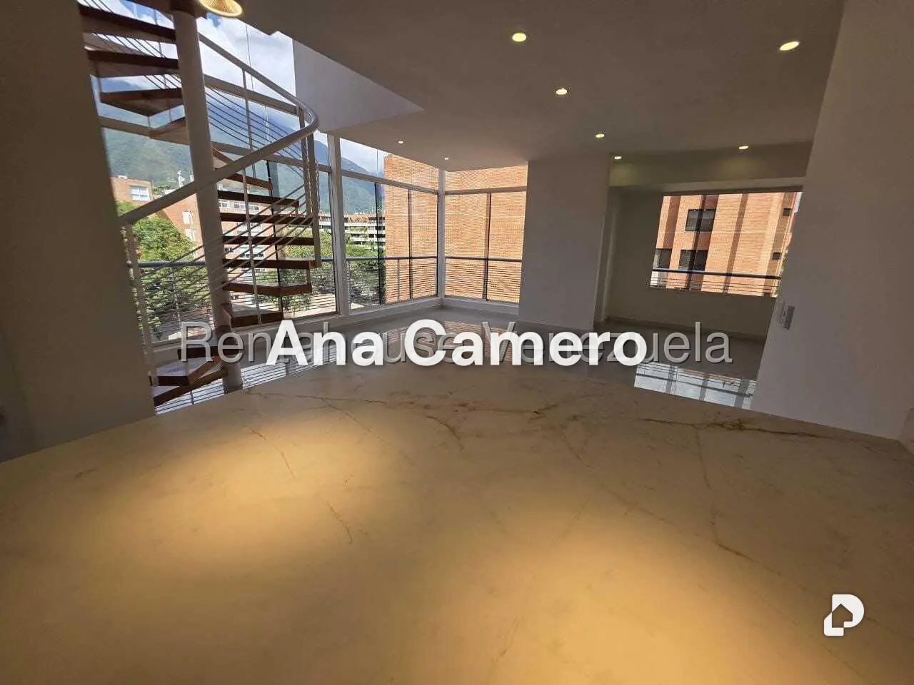 Apartamento en Campo Alegre, Caracas – 13