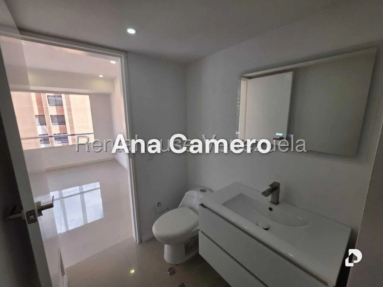 Apartamento en Campo Alegre, Caracas – 23