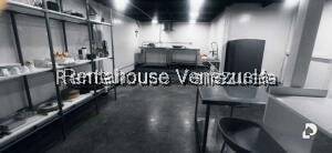 Local comercial en Boleíta Norte, Caracas – 25