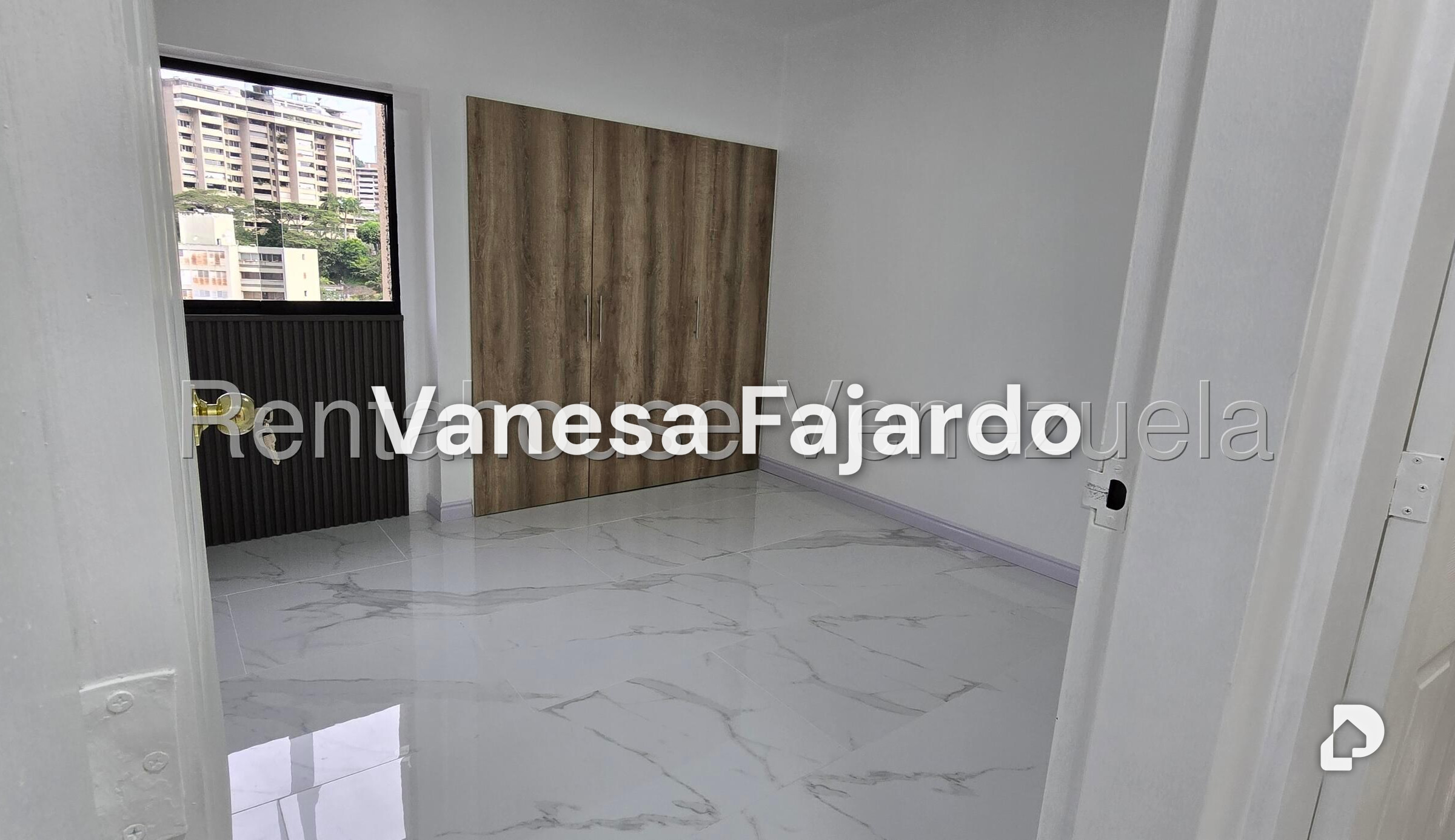 Apartamento en Santa Rosa de Lima, Caracas – 28