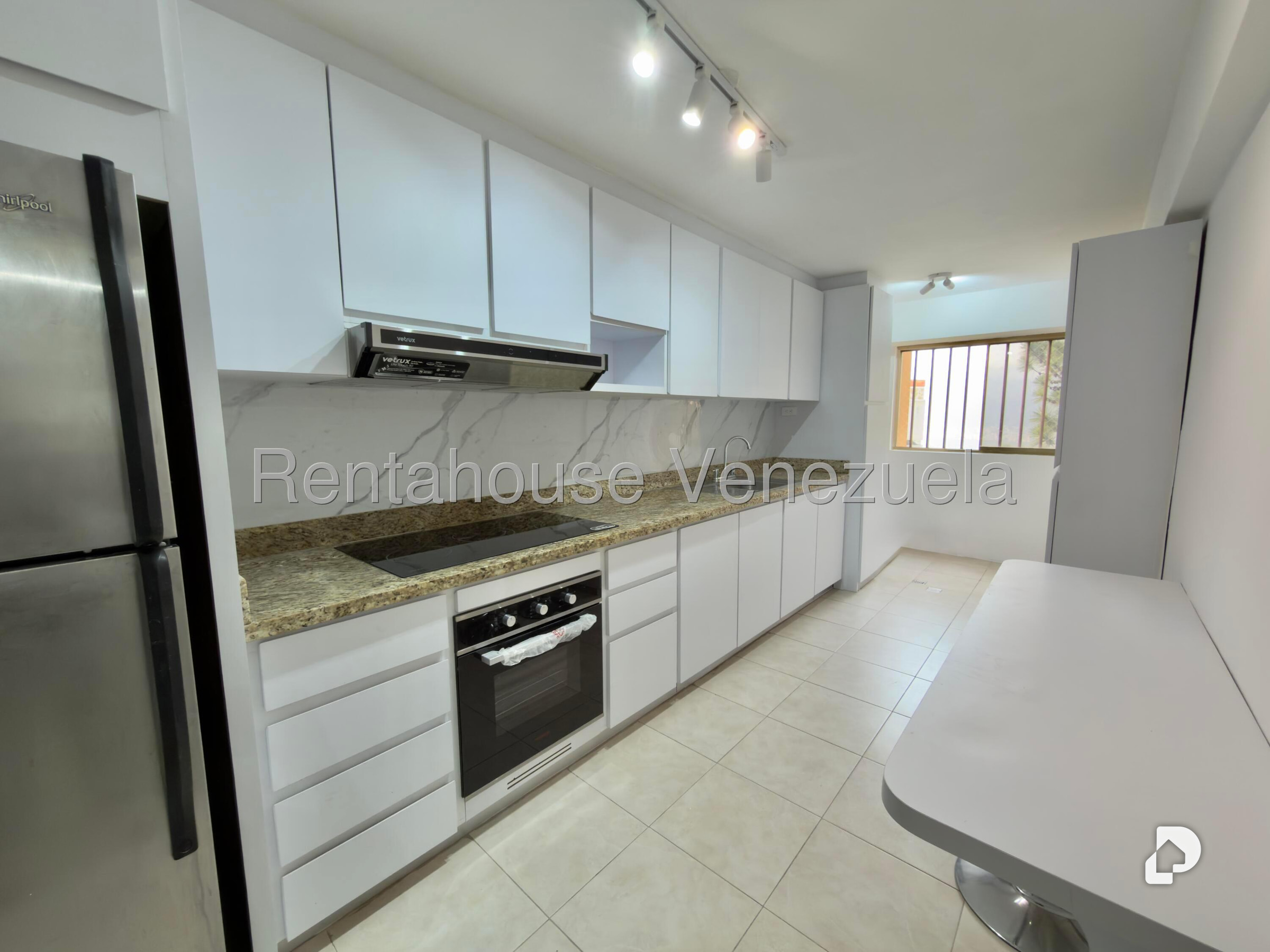 Apartamento en Los Naranjos (del Cafetal), Caracas – 9