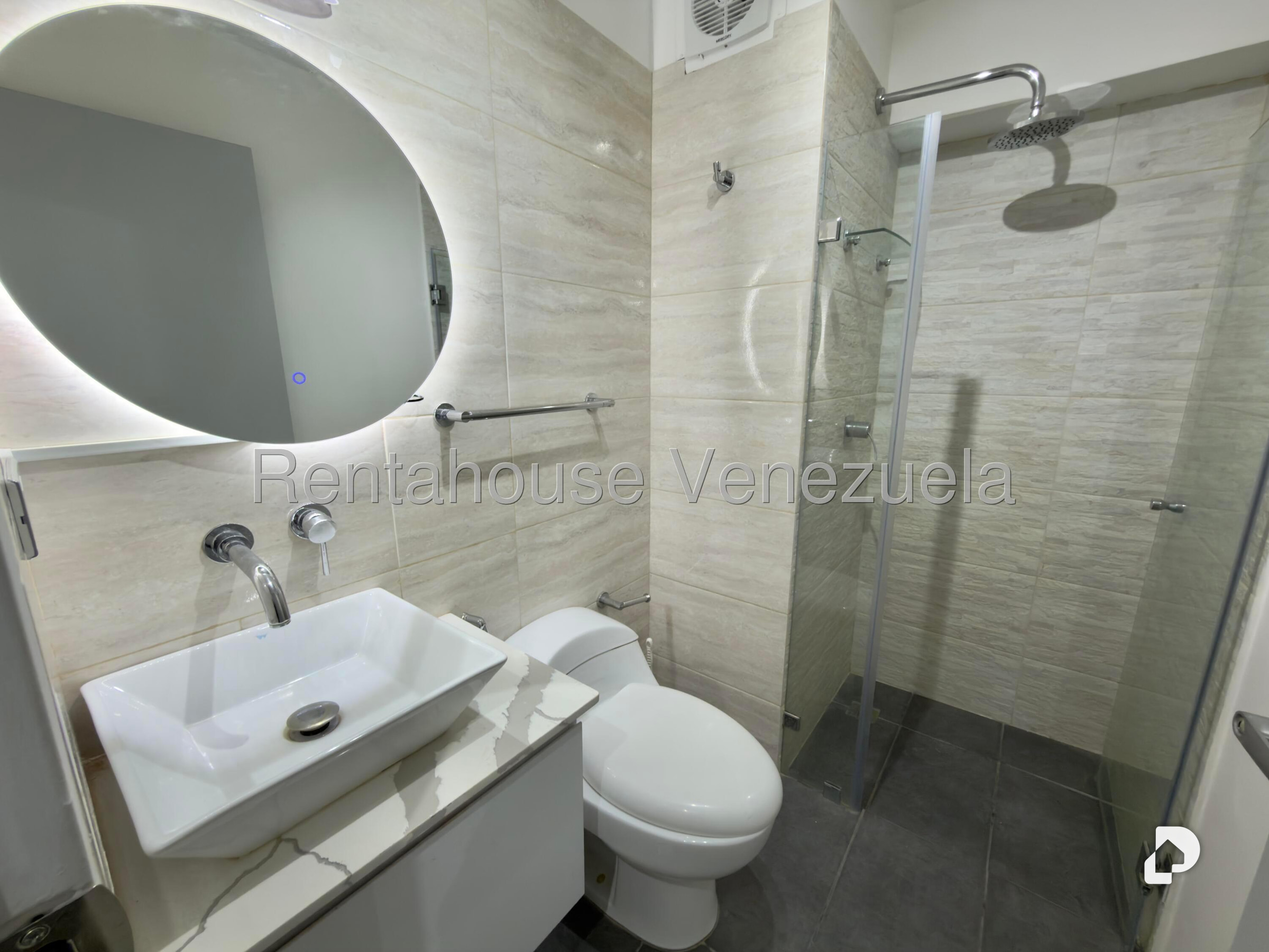 Apartamento en Los Naranjos (del Cafetal), Caracas – 13