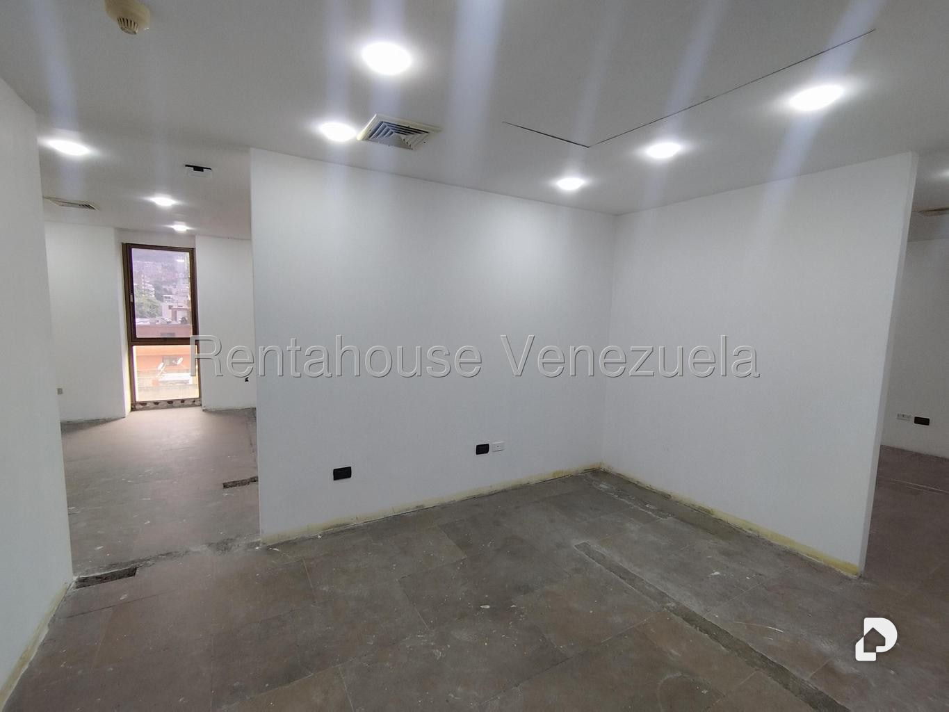 Local comercial en Los Palos Grandes, Caracas