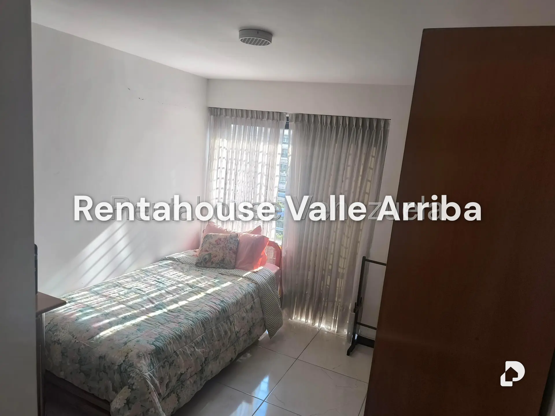 Apartamento en Campo Alegre, Caracas – 27