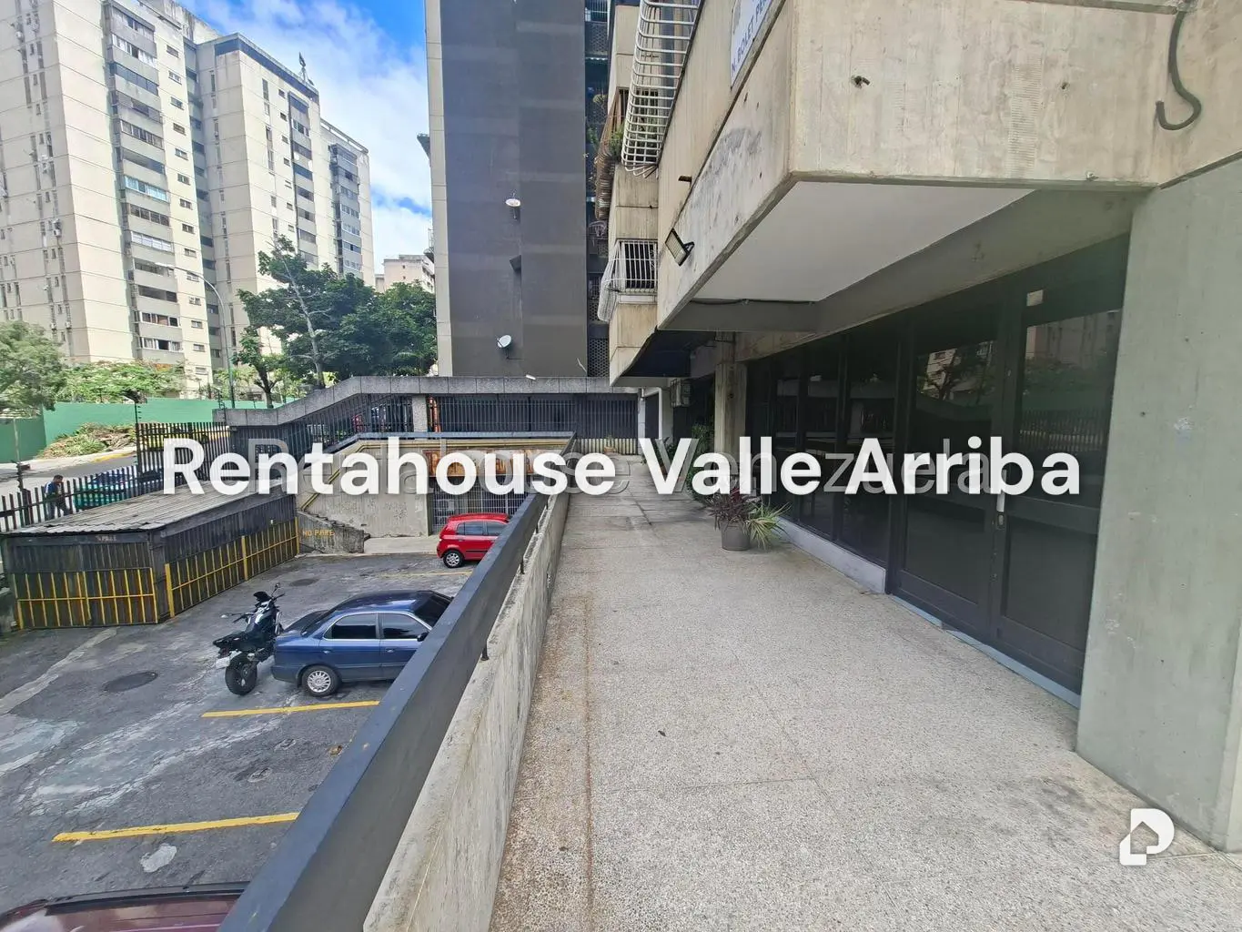 Local comercial en Santa Mónica, Caracas – 8