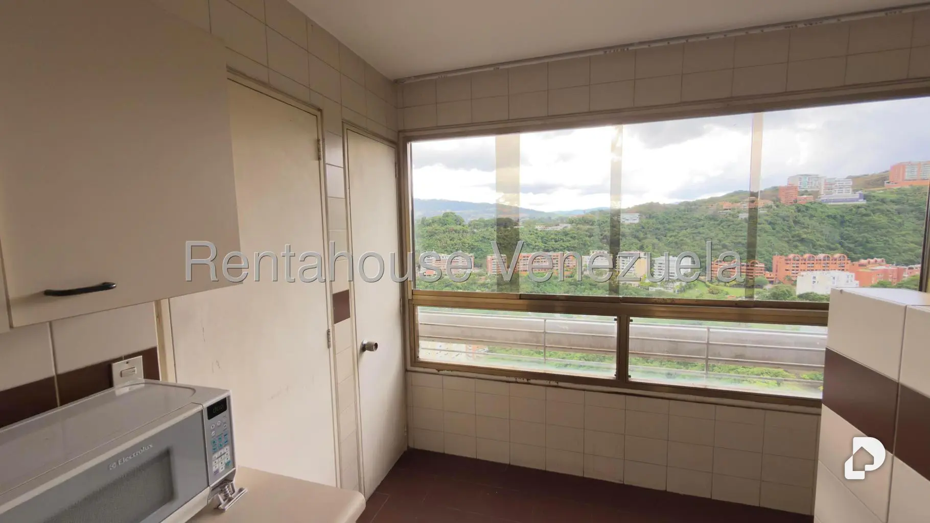 Apartamento en La Alameda, Caracas – 11