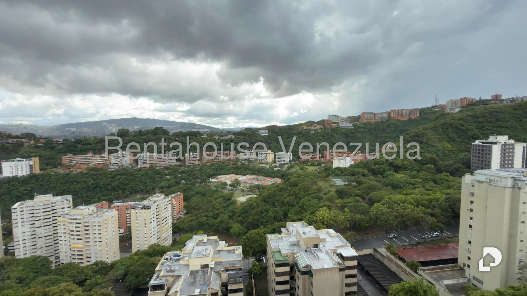 Apartamento en La Alameda, Caracas – 12