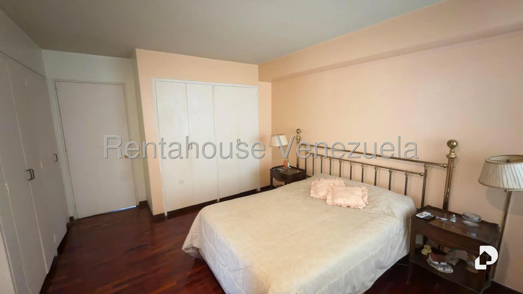 Apartamento en La Alameda, Caracas – 25
