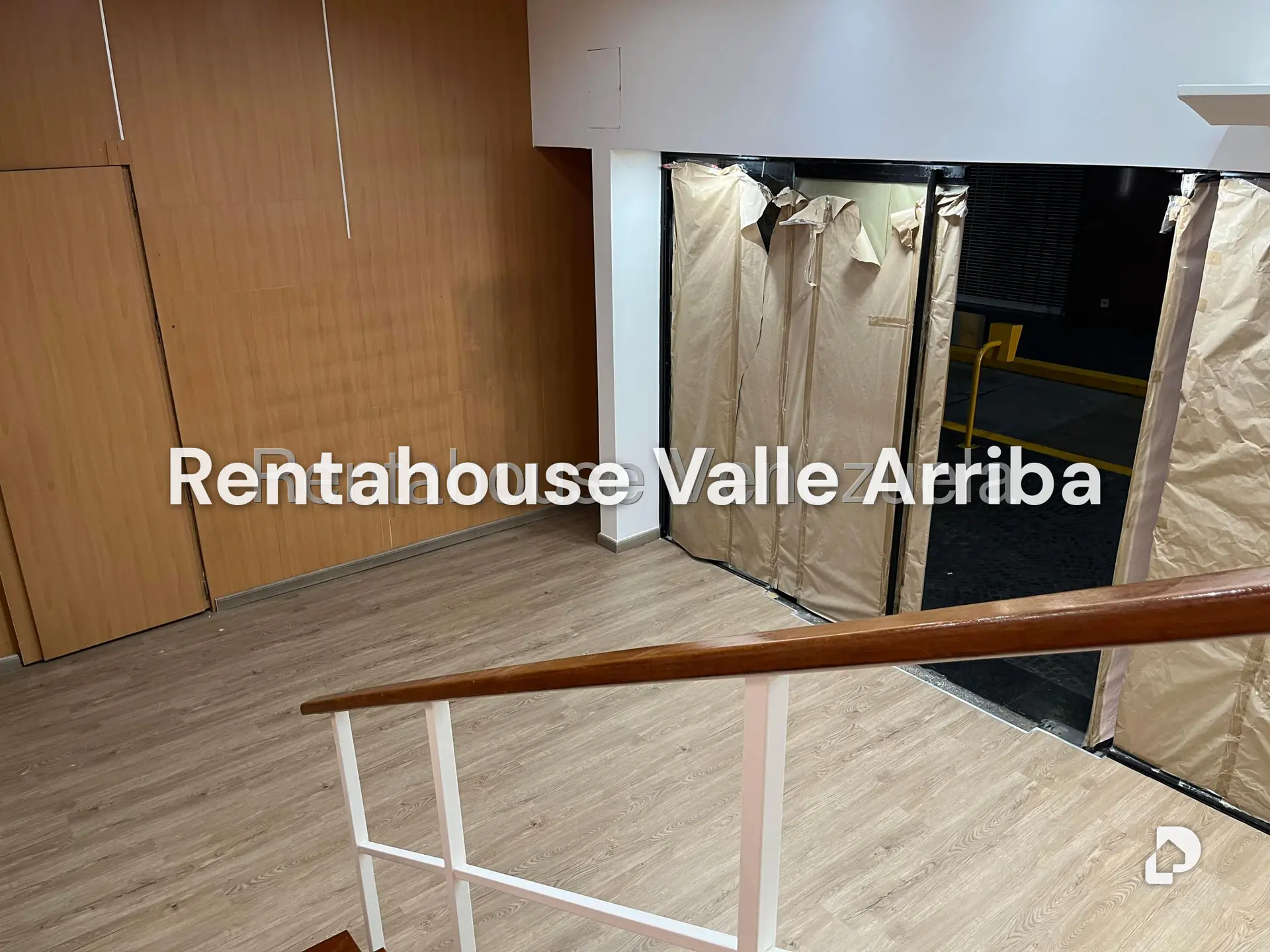 Local comercial en La Castellana, Caracas – 12