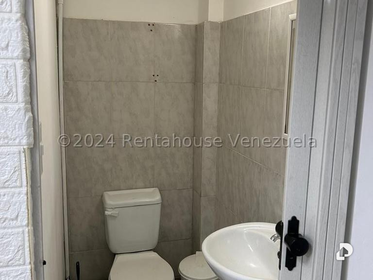 Commercial space in La Castellana, Caracas – 7