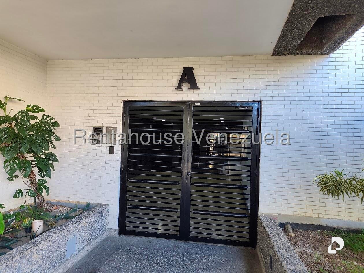 Apartamento en El Rosal, Caracas – 4