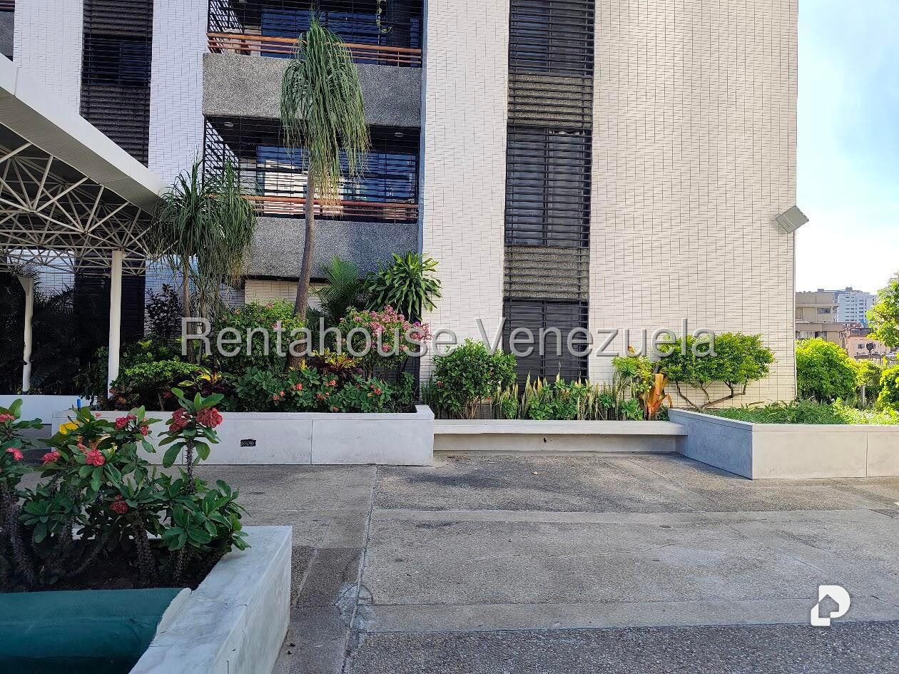 Apartamento en El Rosal, Caracas – 2