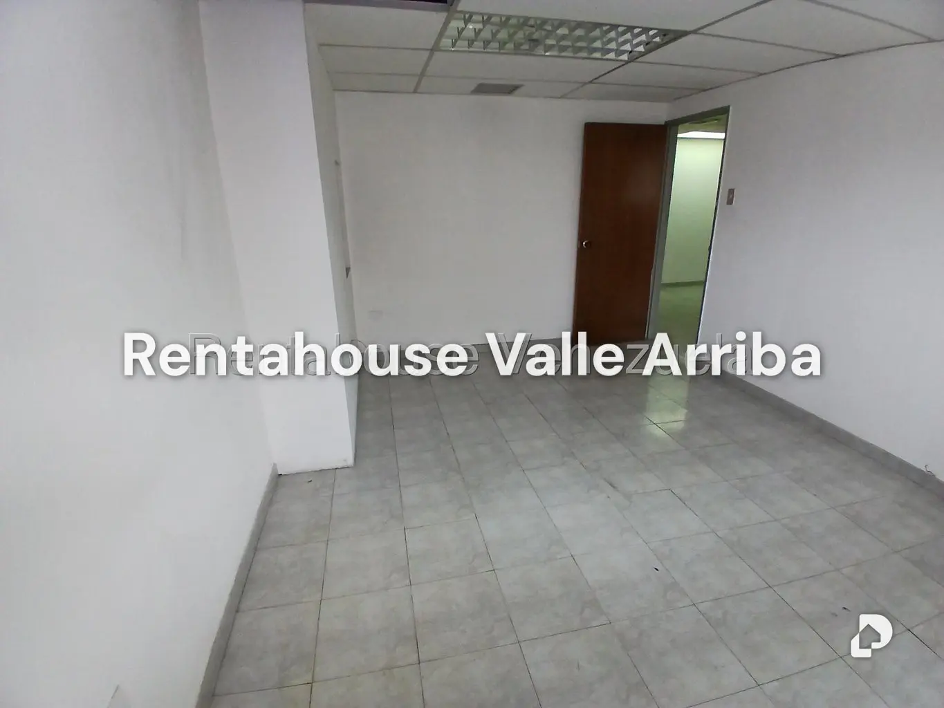 Local comercial en Boleíta Norte, Caracas – 30