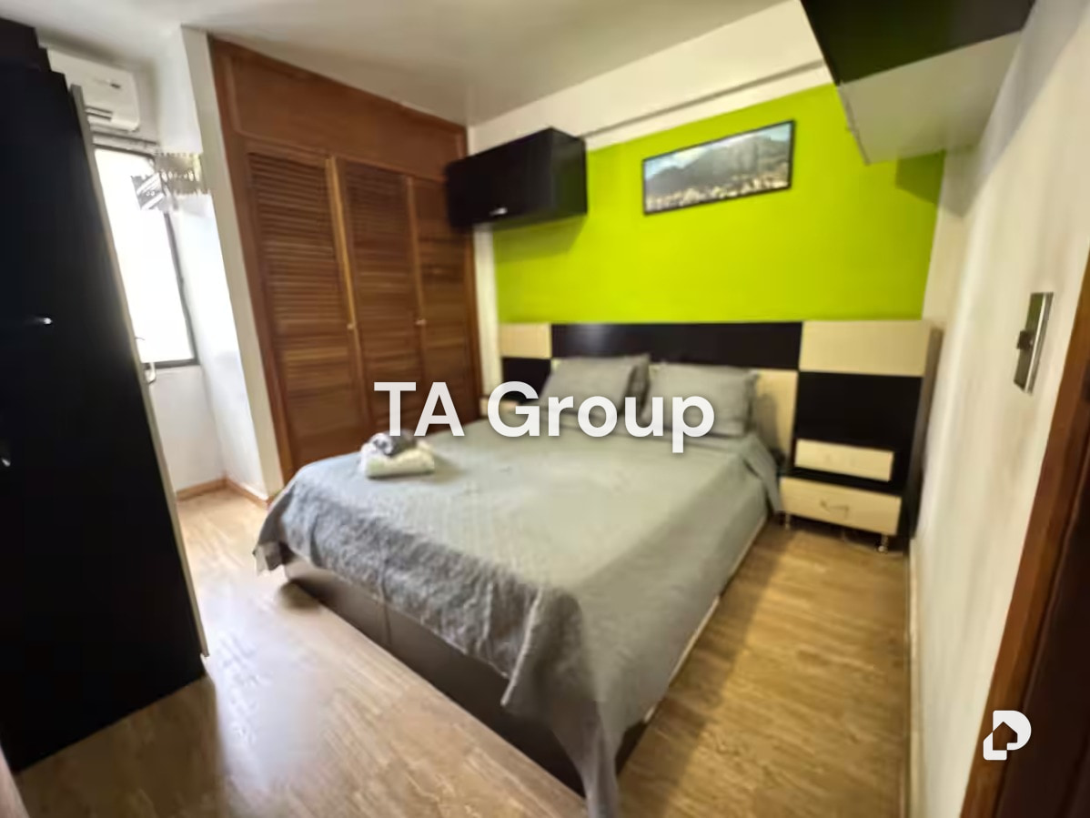 Apartamento en Los Palos Grandes, Caracas – 10