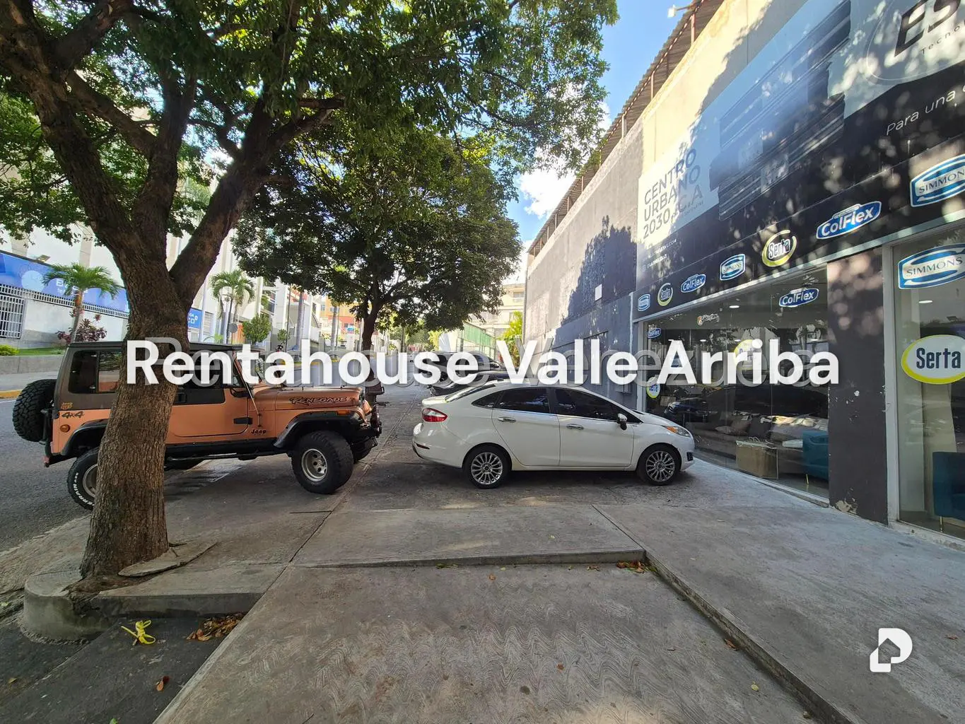 Local comercial en La Trinidad, Caracas – 21