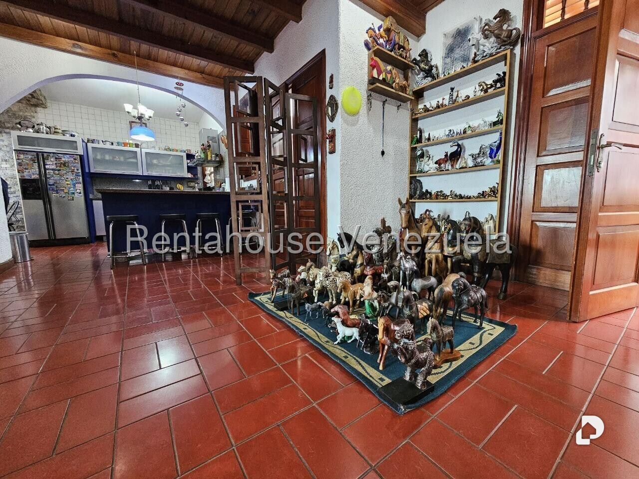 Casa en Los Palos Grandes, Caracas – 19