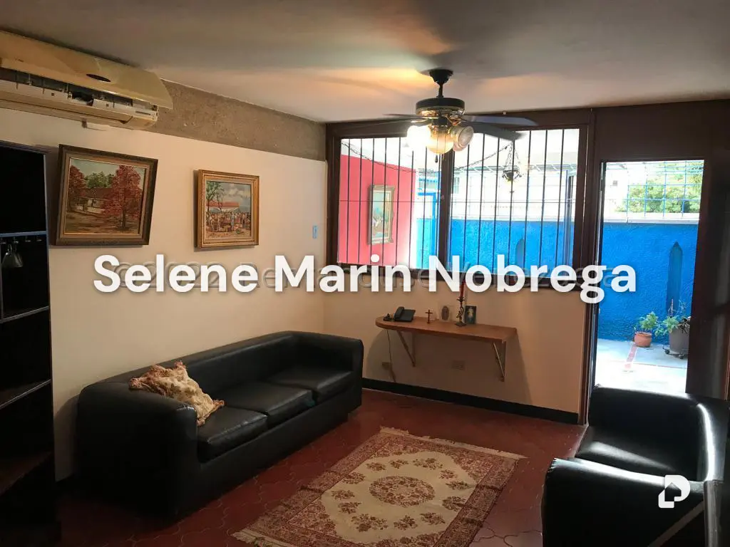 Casa en Sebucan, Caracas – 27