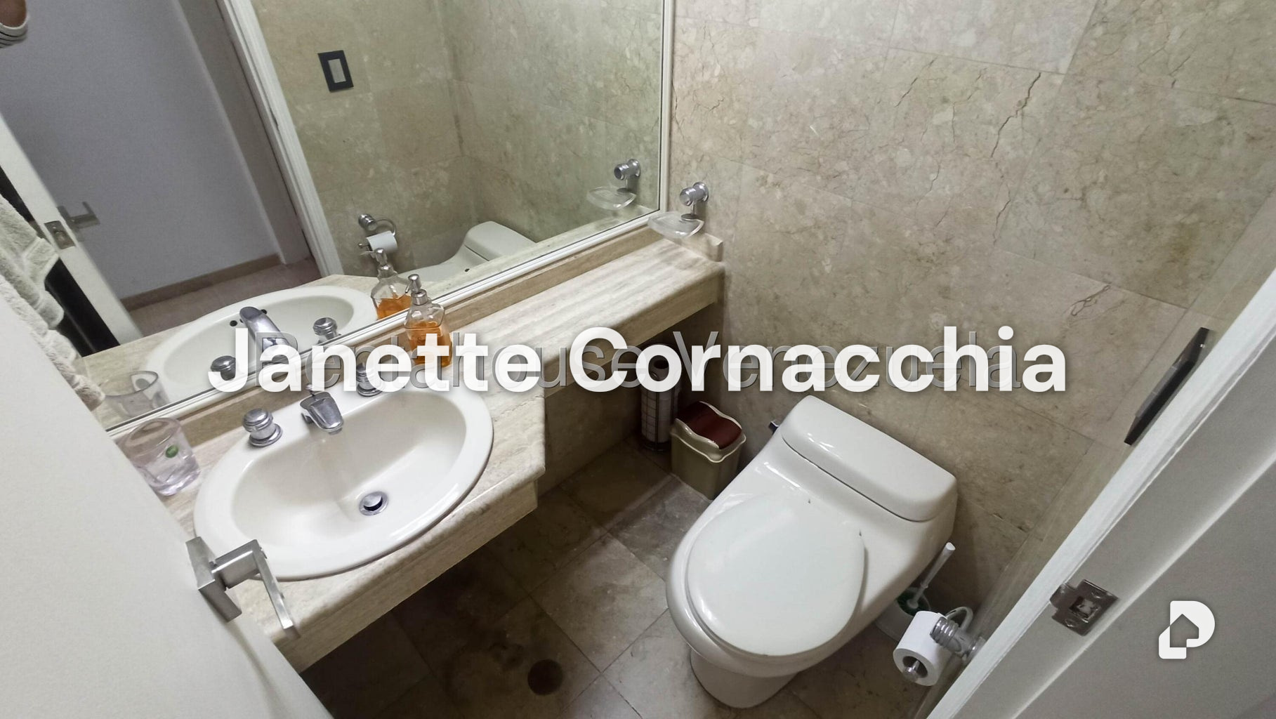 Apartamento en Campo Alegre, Caracas – 19