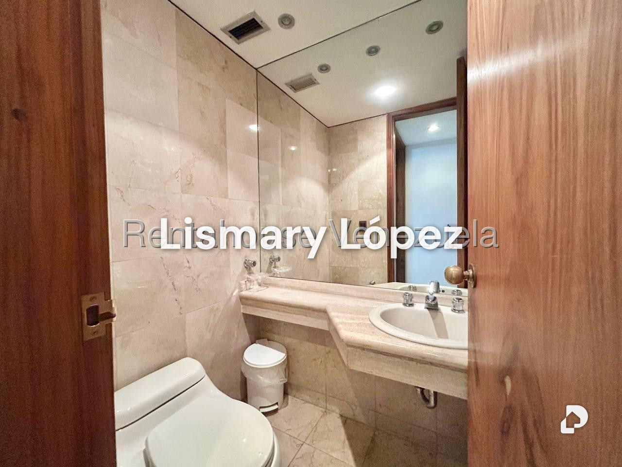 Apartamento en Campo Alegre, Caracas – 17
