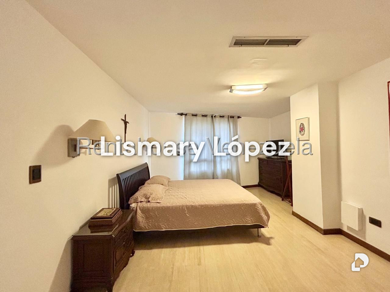 Apartamento en Campo Alegre, Caracas – 23