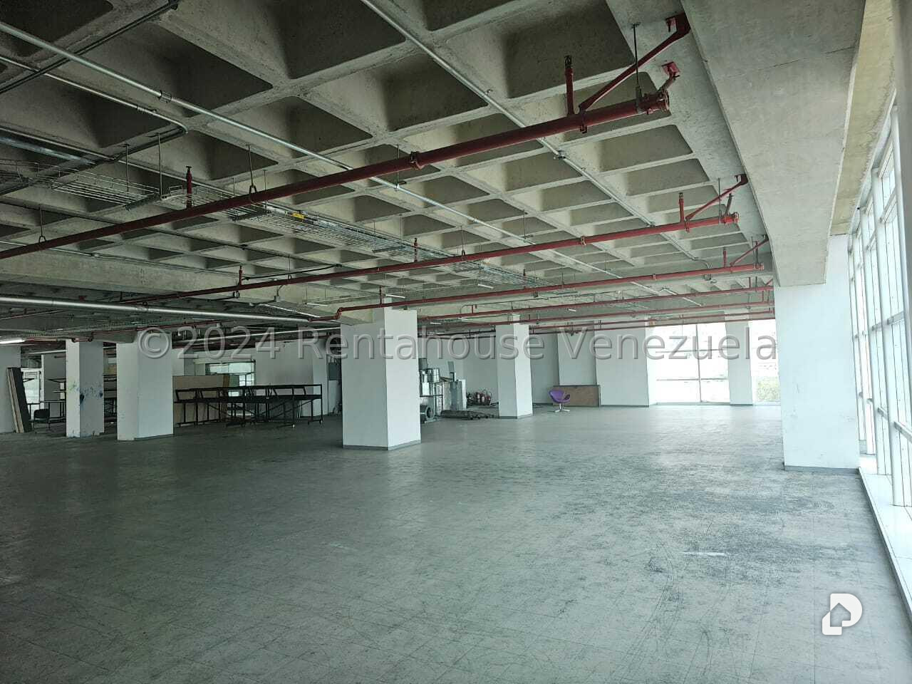 Oficina en La Urbina, Caracas – 5