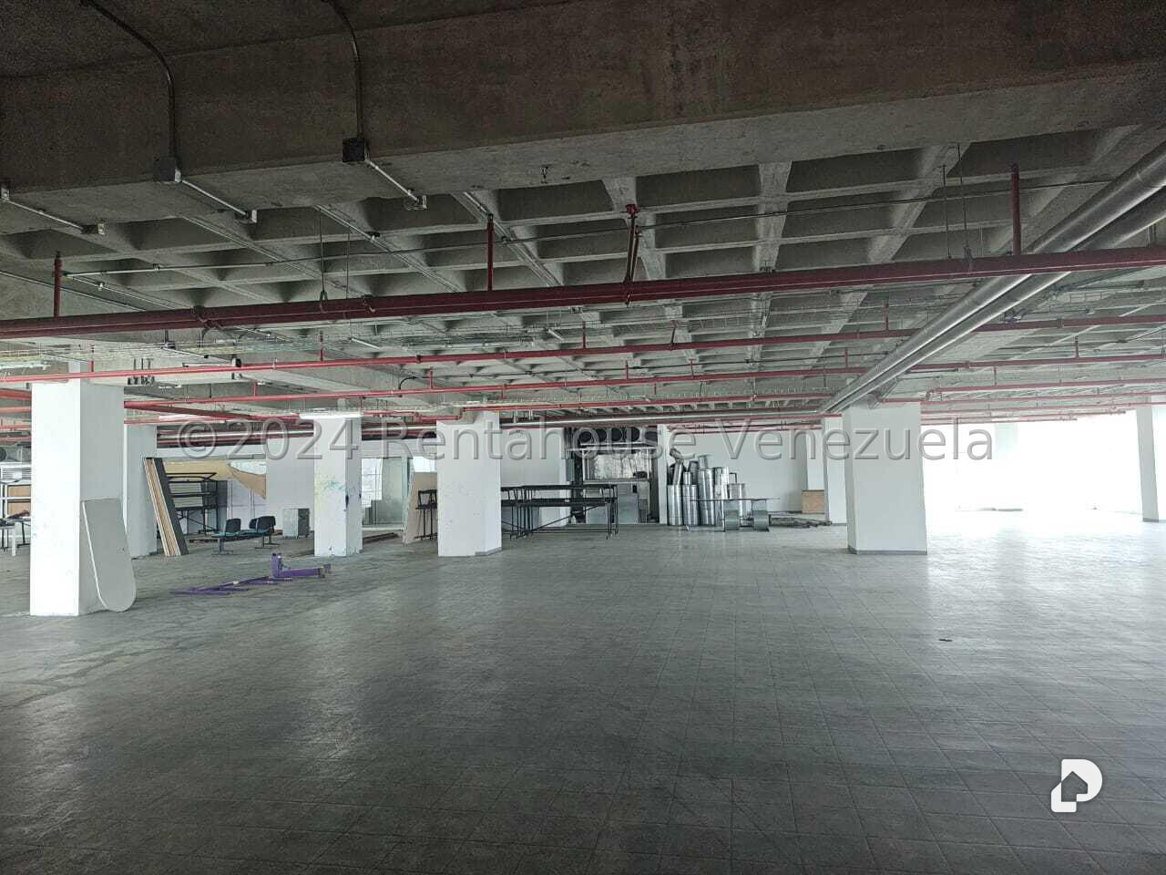 Oficina en La Urbina, Caracas – 4