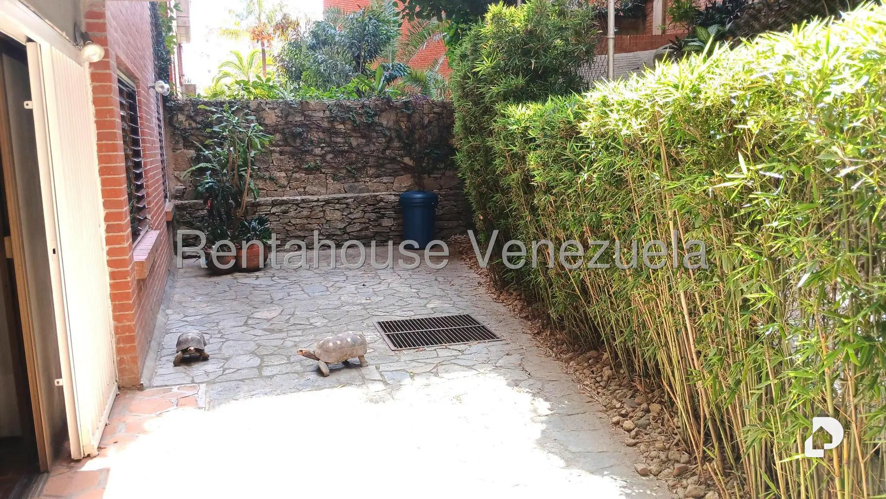 Apartamento en Las Esmeraldas, Caracas – 16