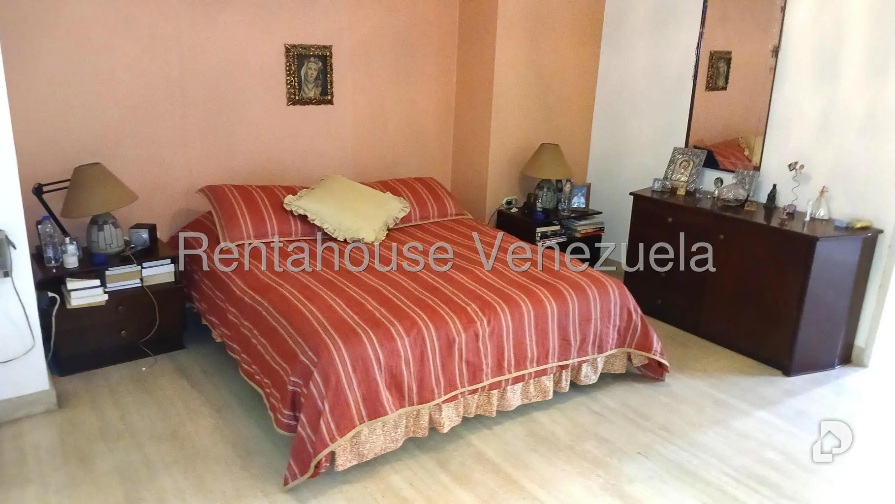 Apartamento en Las Esmeraldas, Caracas – 23