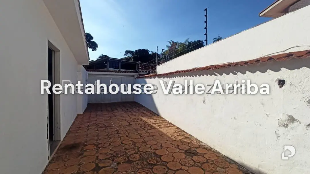 Casa en La Trinidad, Caracas – 29