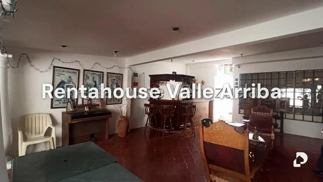 Casa en La Trinidad, Caracas – 14