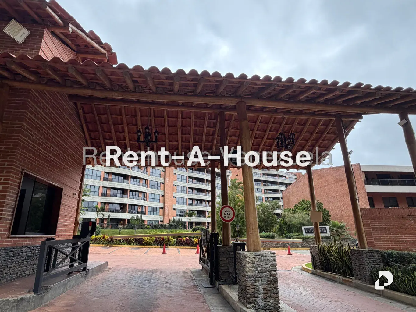 Apartamento en La Lagunita Country Club, Caracas – 24