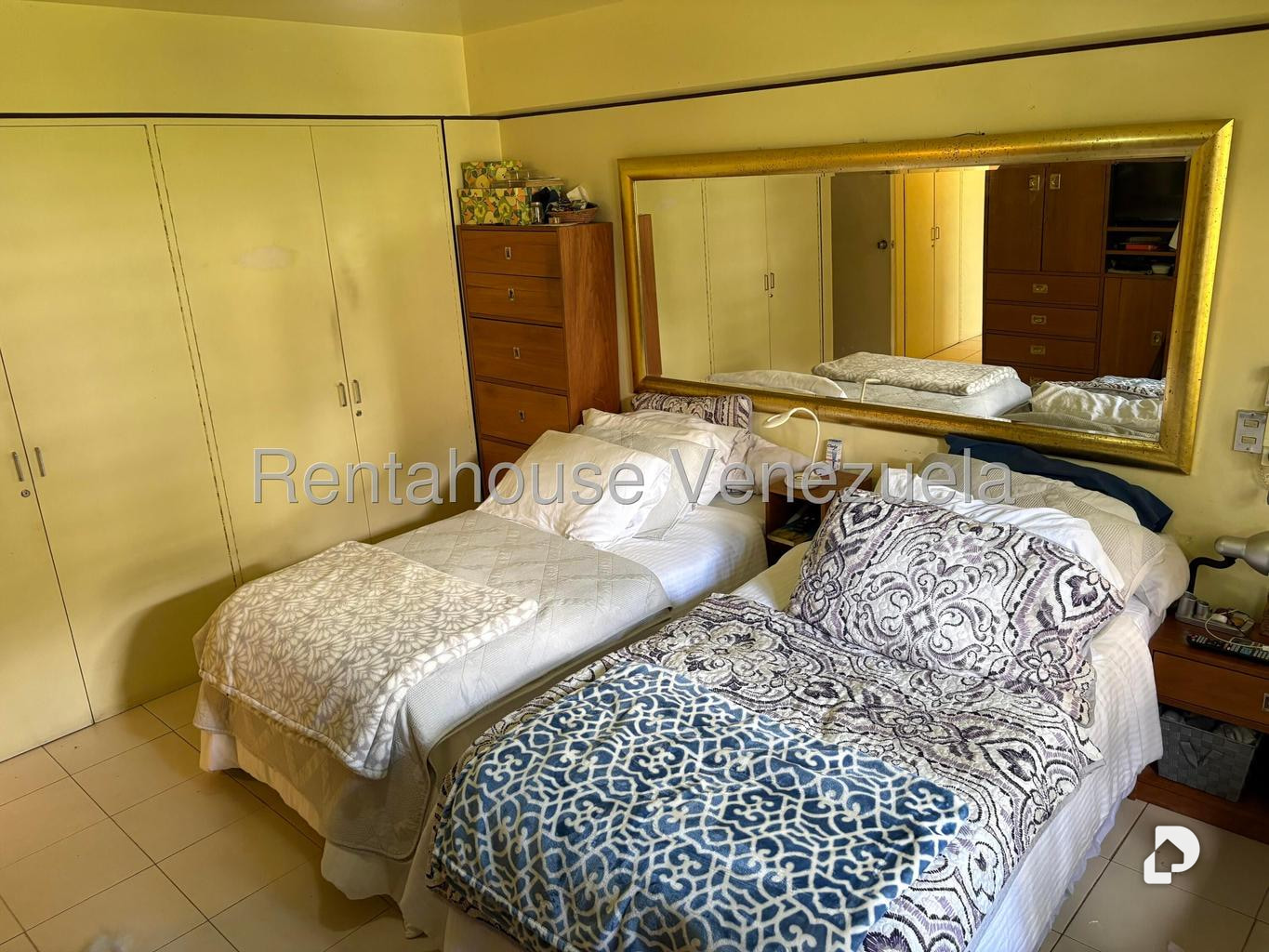 Apartamento en El Rosal, Caracas – 25