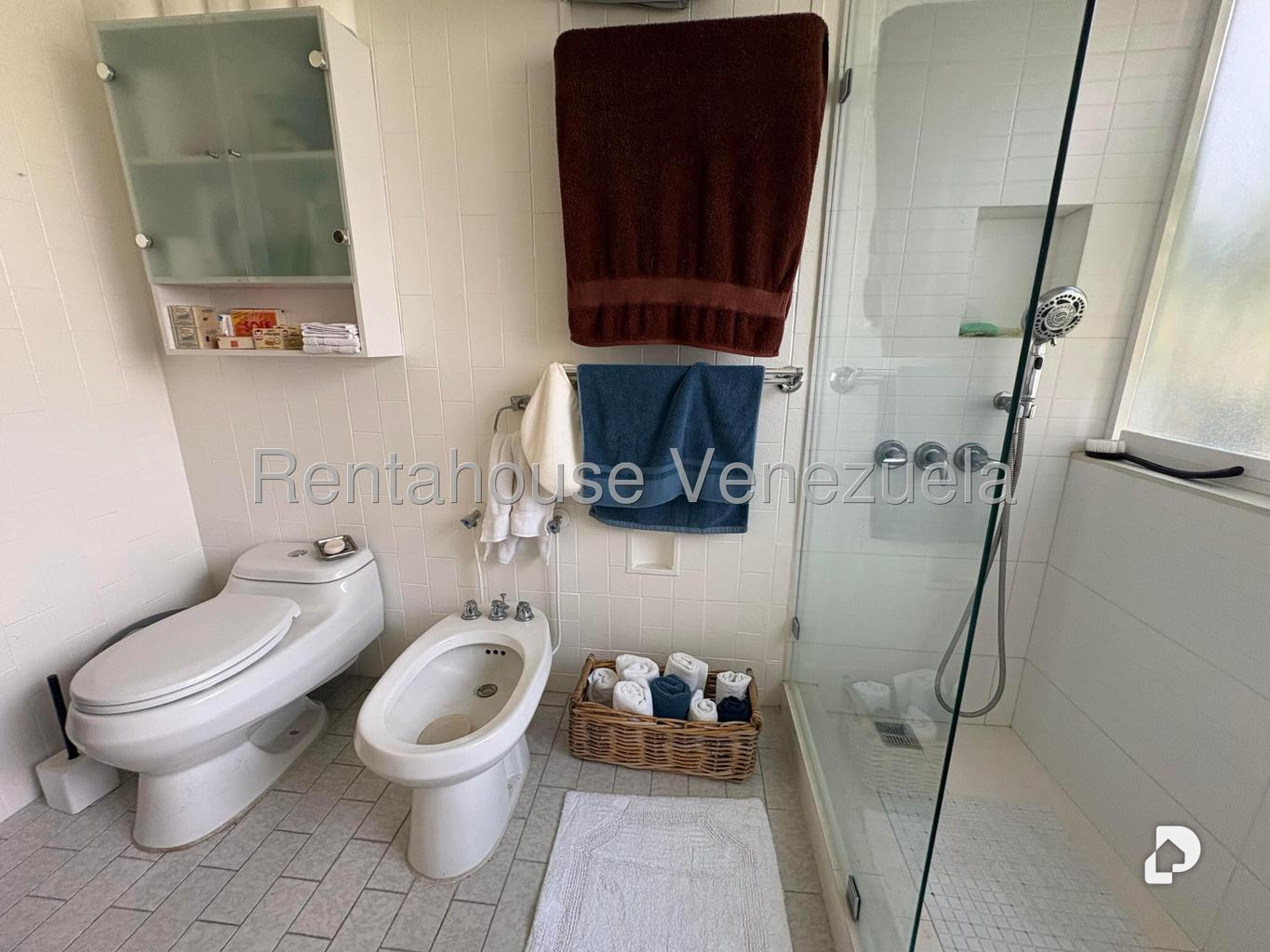 Apartamento en El Rosal, Caracas – 26