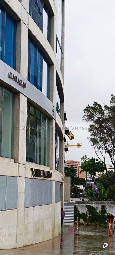 Oficina en Las Mercedes, Caracas – 10