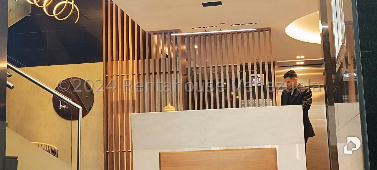 Oficina en Las Mercedes, Caracas – 21