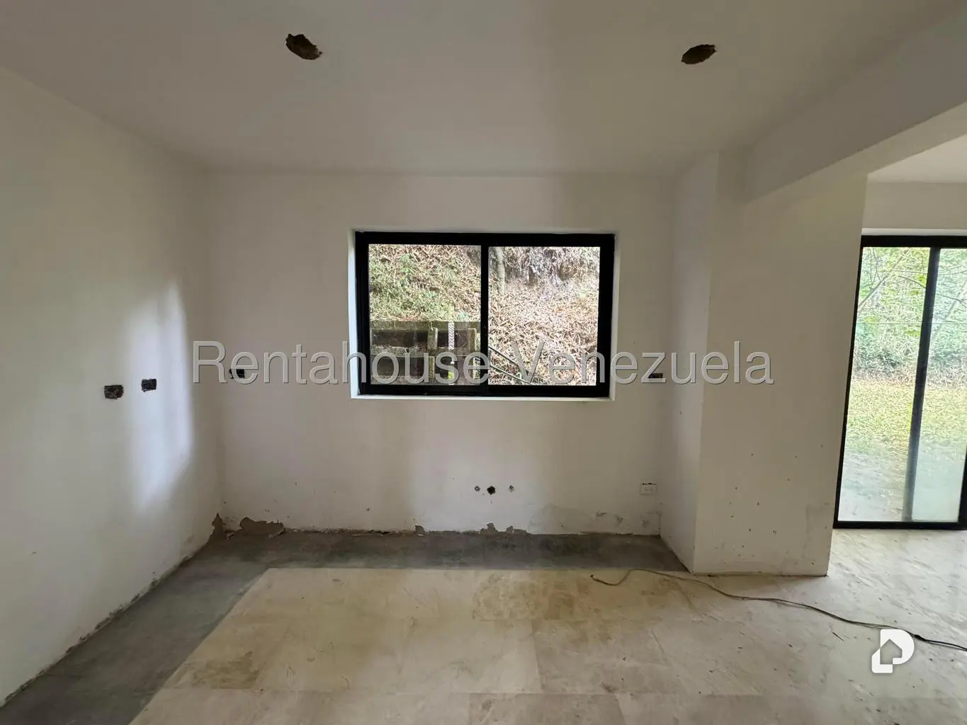 Casa en Oripoto, Caracas – 14
