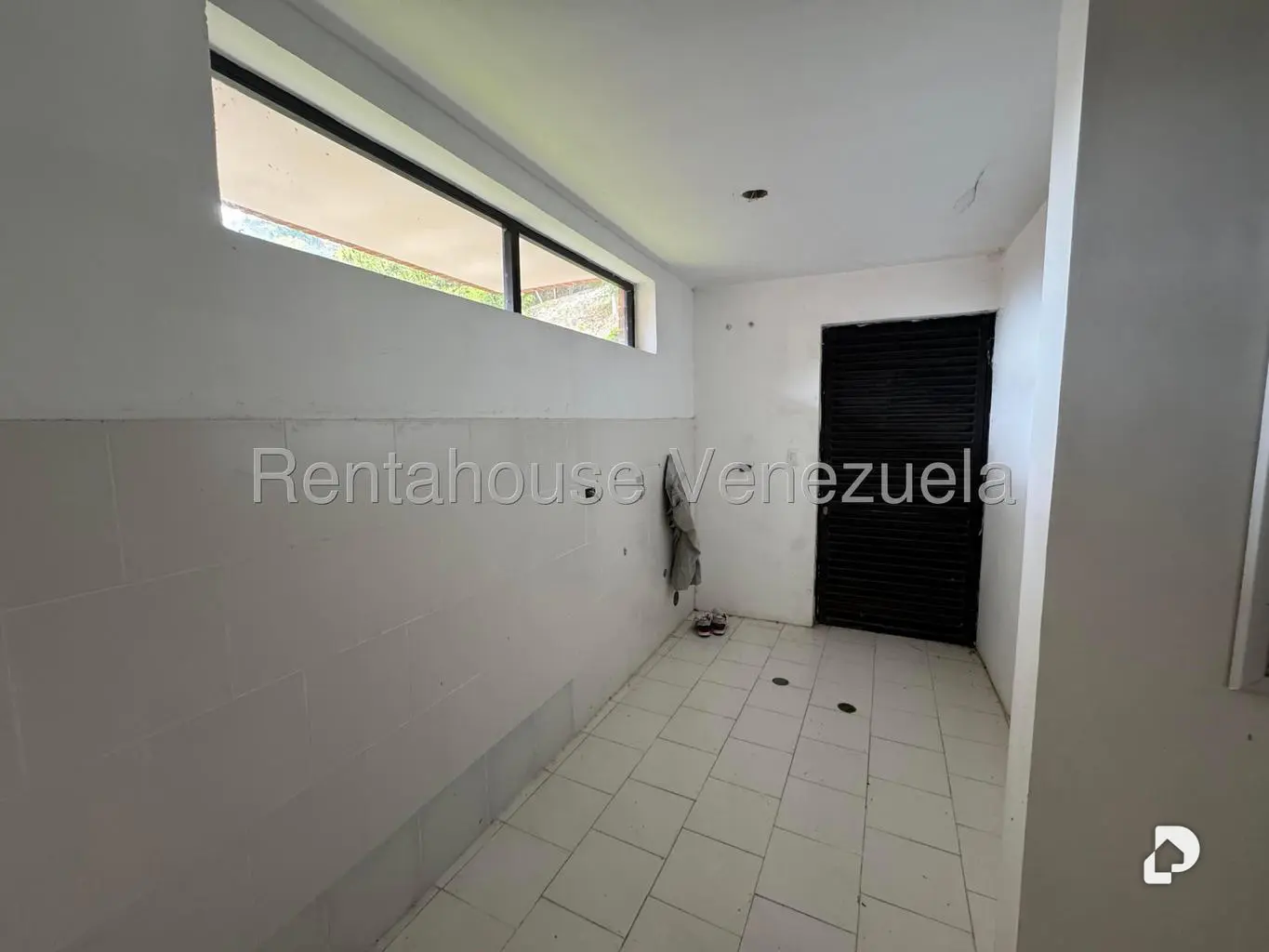 Casa en Oripoto, Caracas – 11